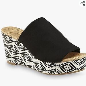 Madeline Women's Dusty Wedge Sandal,Black/White,US 10 M